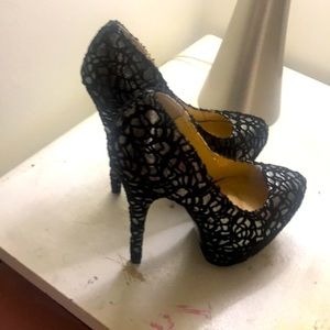 Styluxe high heels size 7